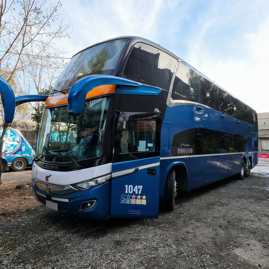 Marcopolo Paradiso 1800 DD G7 | 2021 | Volvo B450R | 43 Asientos Cama