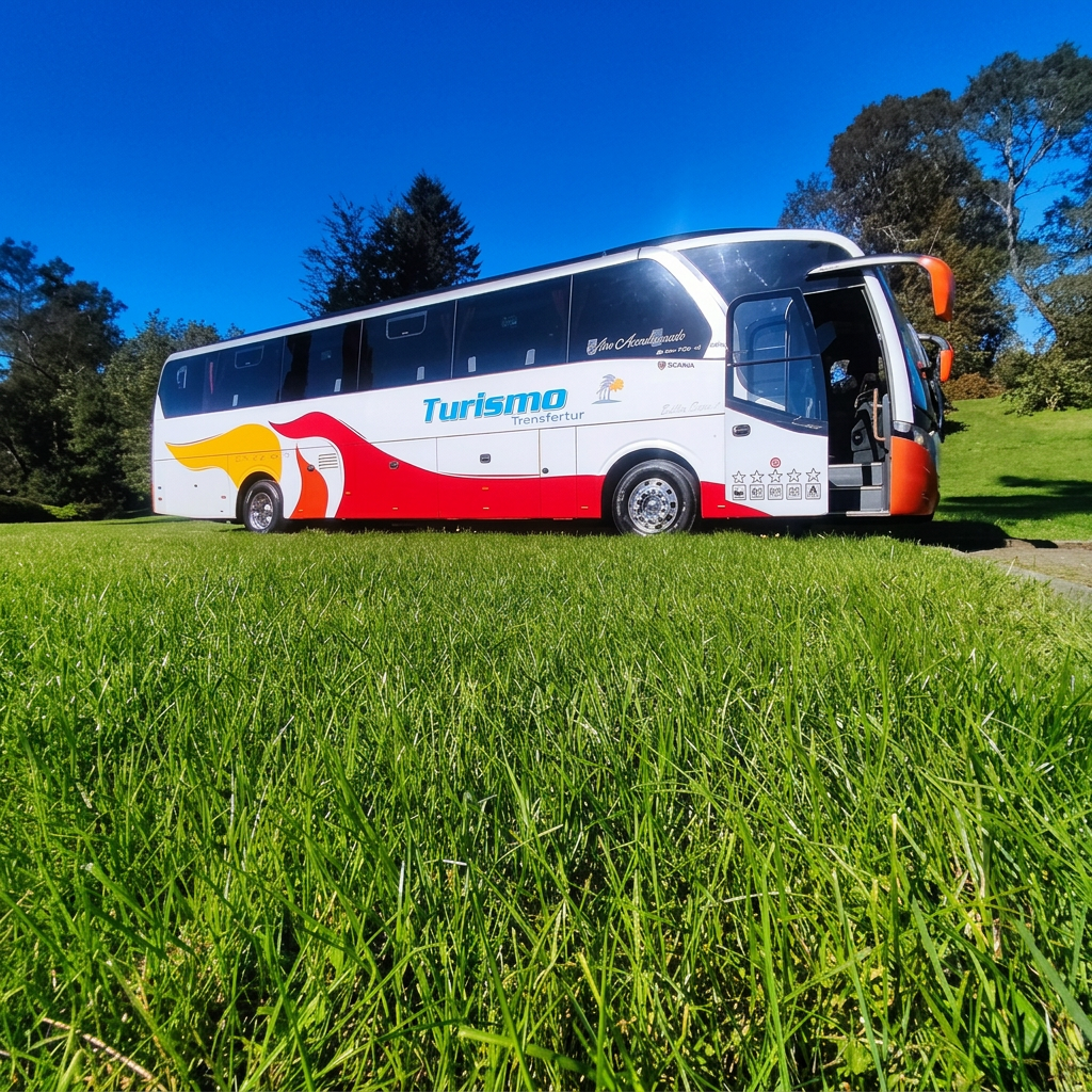 Neobus NewRoad | 2013 | Scania K360 | 46 Asientos